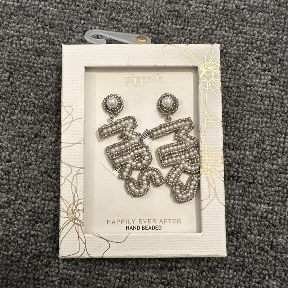 NIB Piper K Mrs. Wedding Marriage Earrings with Pearls Hand Beaded Bridal